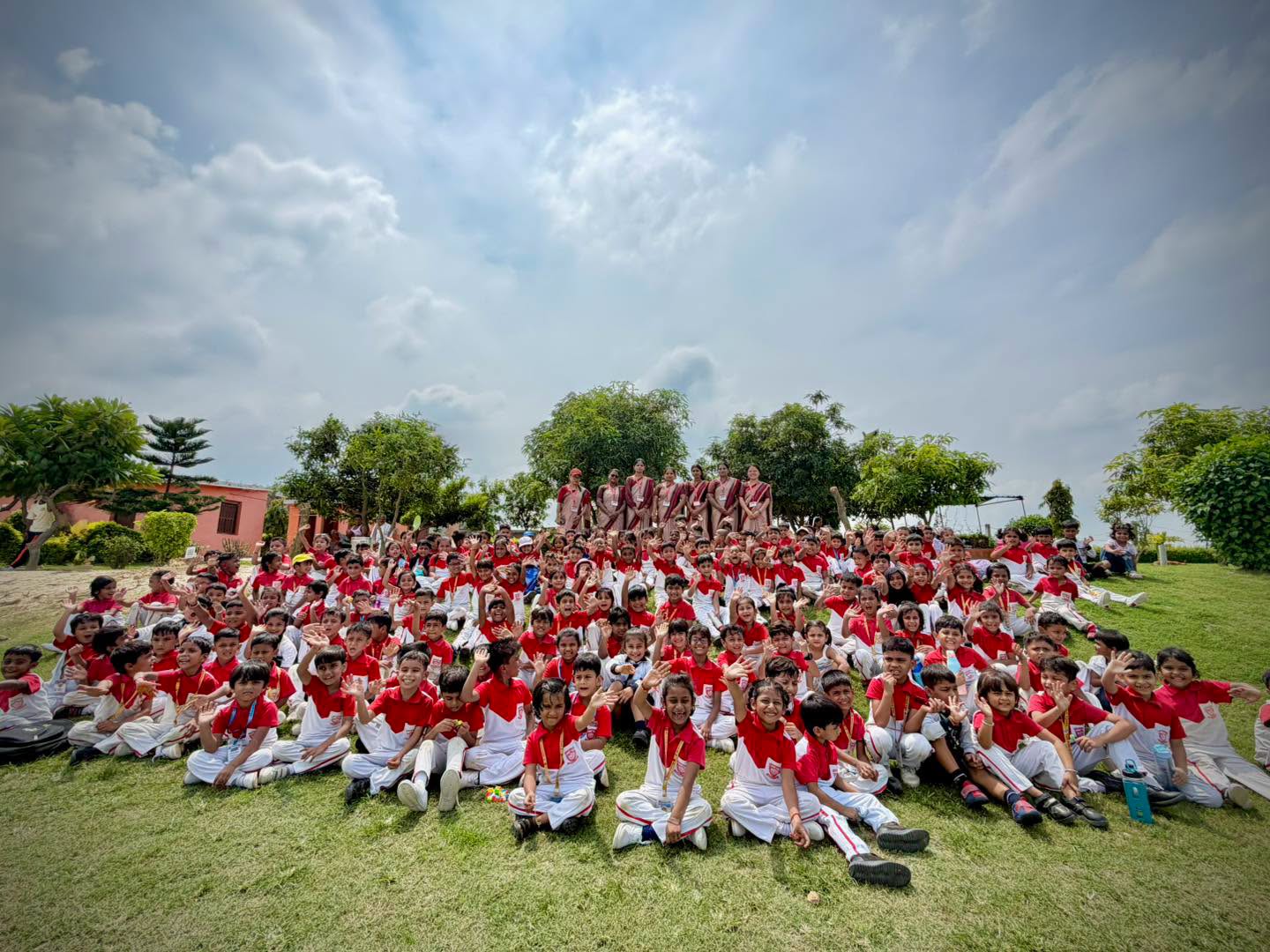KINDERGARTEN PICNIC